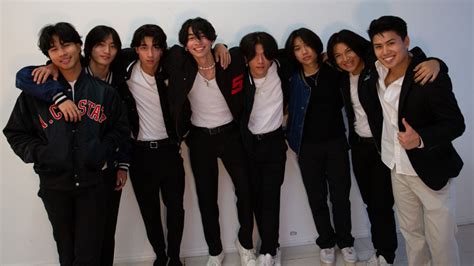 Oct 20, 2021 · By J. Clara Chan. October 20, 2021 9:00am. North Star Boys Courtesy of House 17 LLC. North Star Boys, the TikTok collective founded by Oliver and Sebastian Moy, have signed with WME for ... 